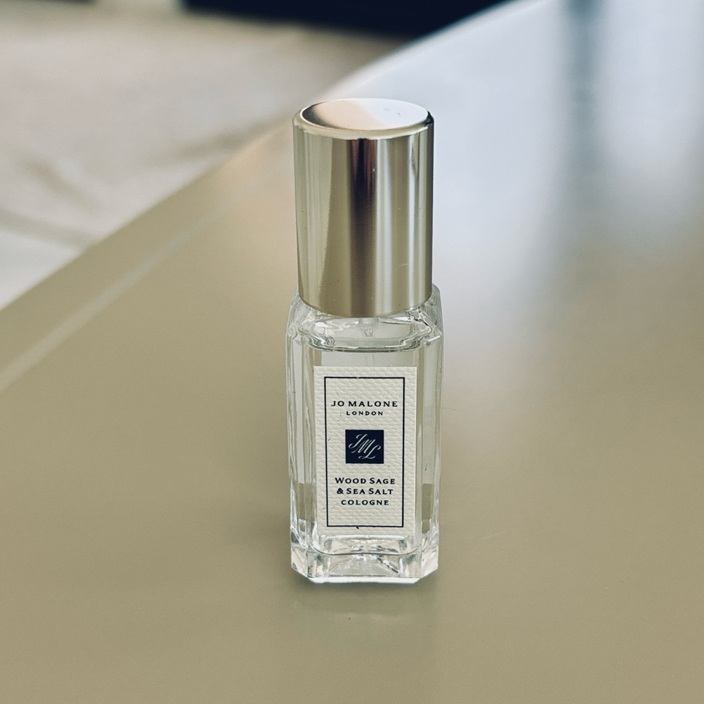 Mini Jo Malone Gift set with Wood Sage and Sea Salt - Picture 3 of 11